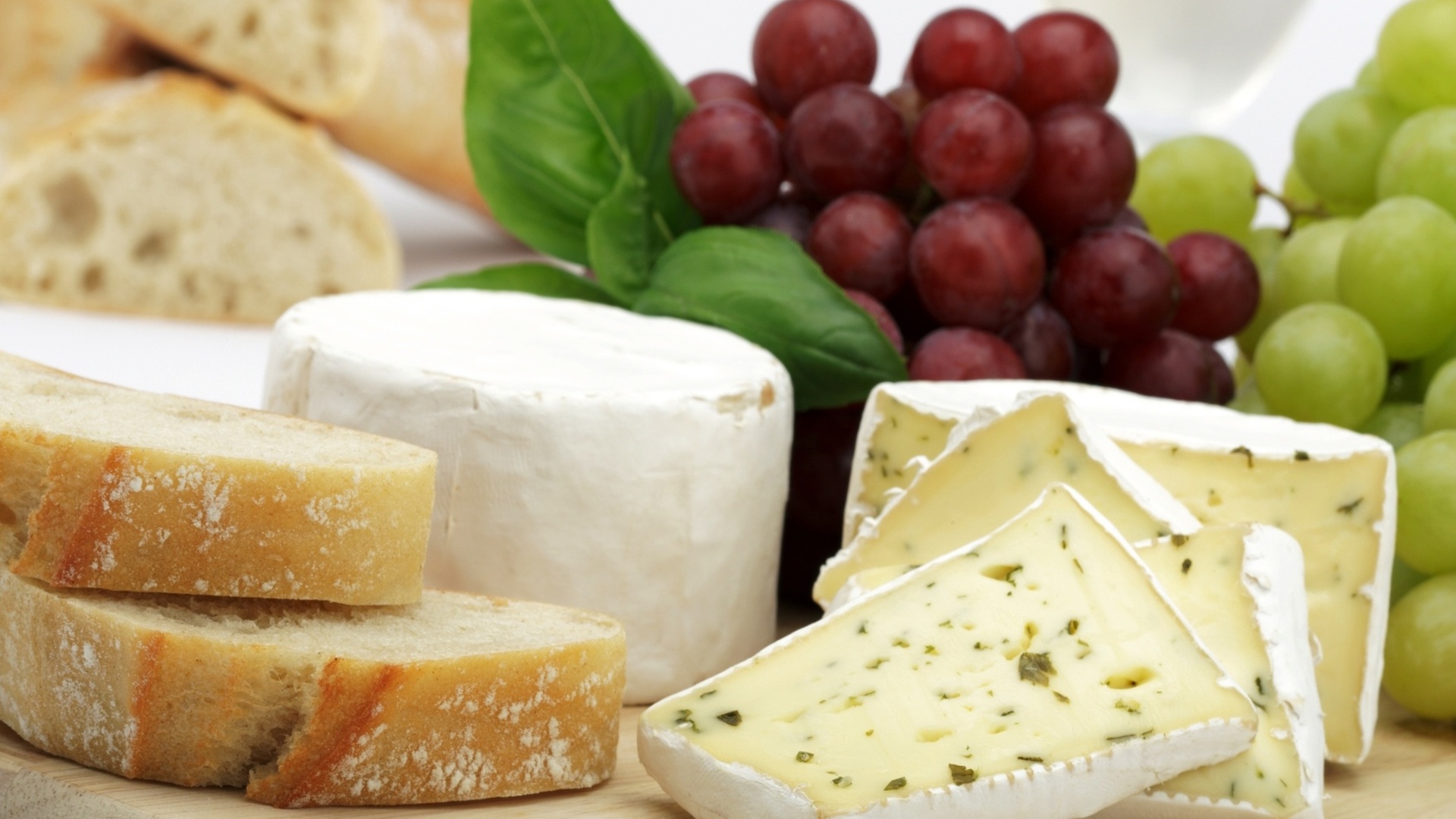 Ачаюр или ашвцыгра – пастообразный бурдючный сыр