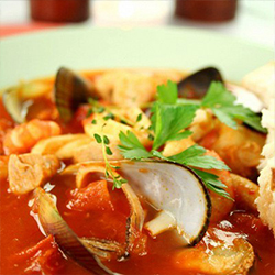  Средиземноморский рыбный суп с карри и шафраном