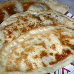 Гёзлемя (гагаузское блюдо)