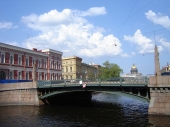 Поцелуев мост в Санкт-Петербурге