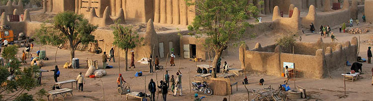 The-Great-Mosque-of-Djenne.jpg