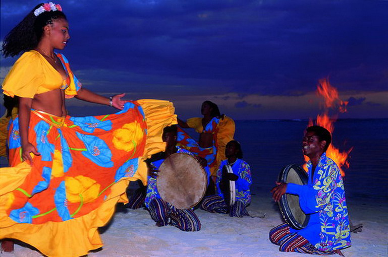 Обычаи и традиции Мадагаскара