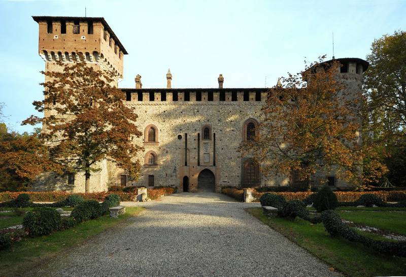 Замок Граццано-Висконти