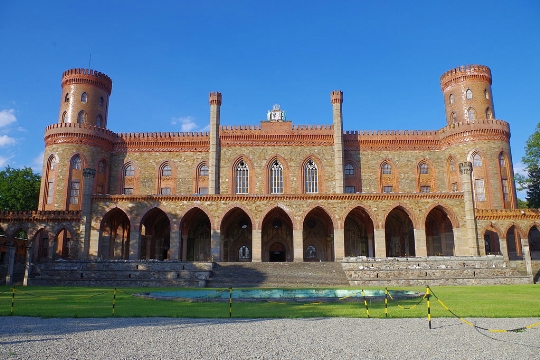Замок в Каменец-Зомбковицки
